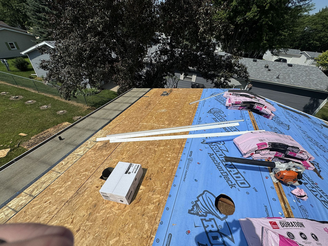 Warner Roofing & Restoration Image