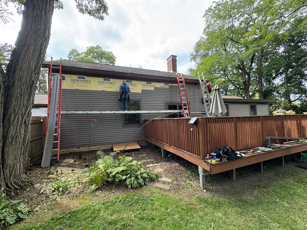 Warner Roofing & Restoration Image