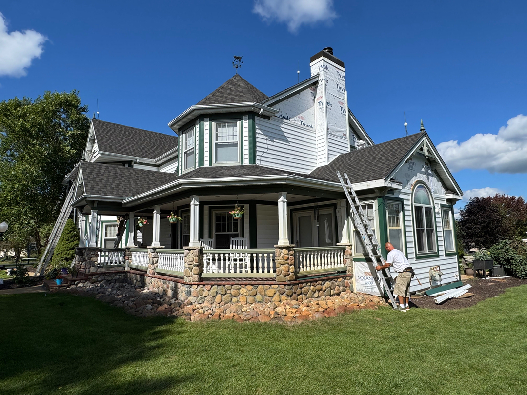 Warner Roofing & Restoration Image