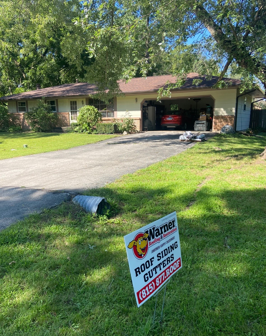 Warner Roofing & Restoration Image