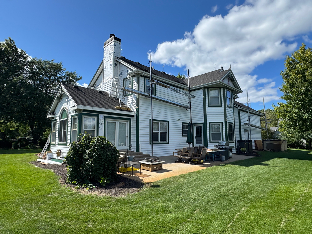 Warner Roofing & Restoration Image