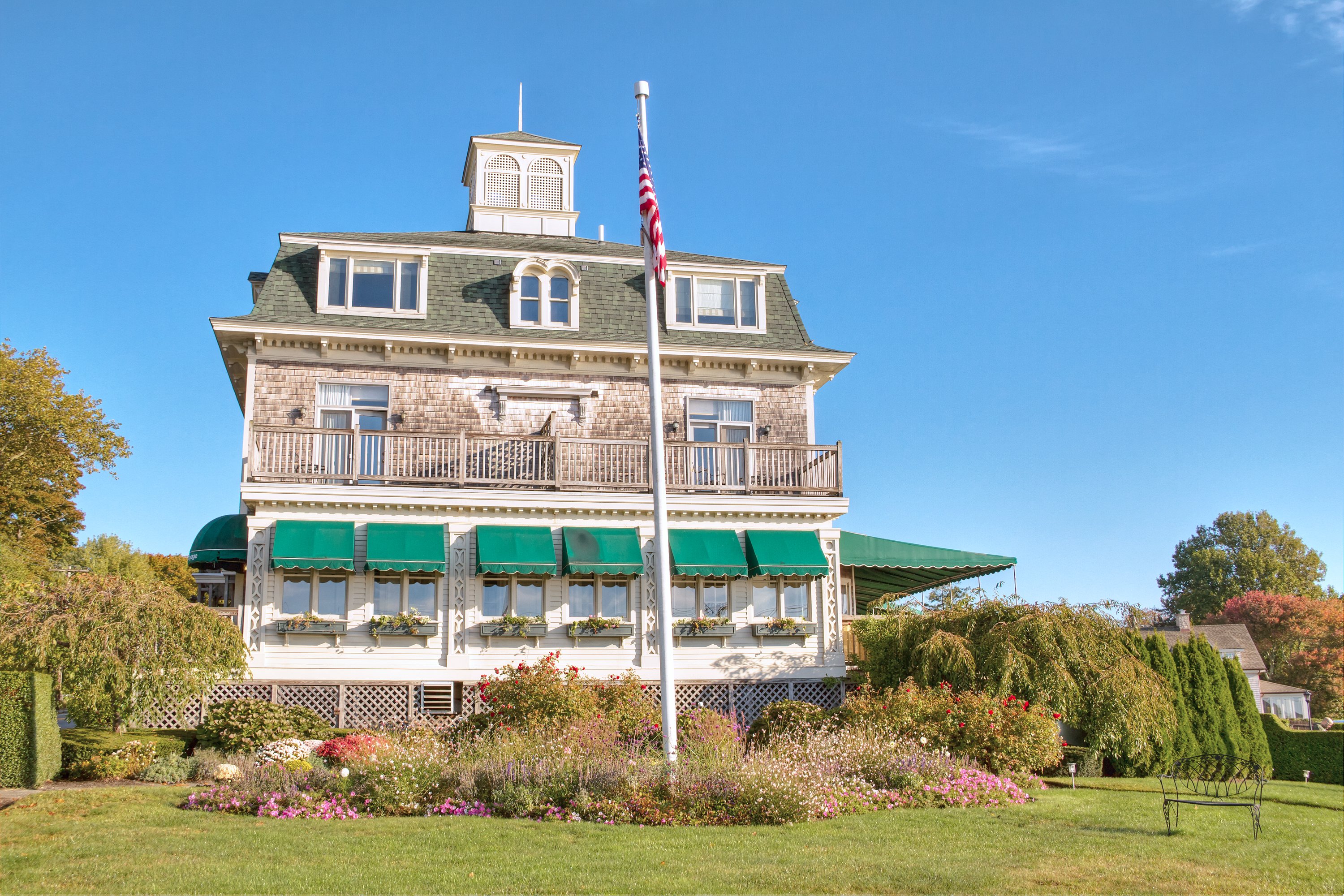 Club Wyndham Bay Voyage Inn - Jamestown, RI