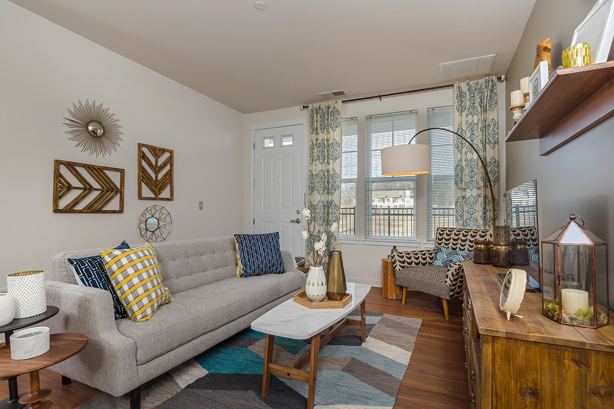 Oakcliff Apartments - Ann Arbor, MI