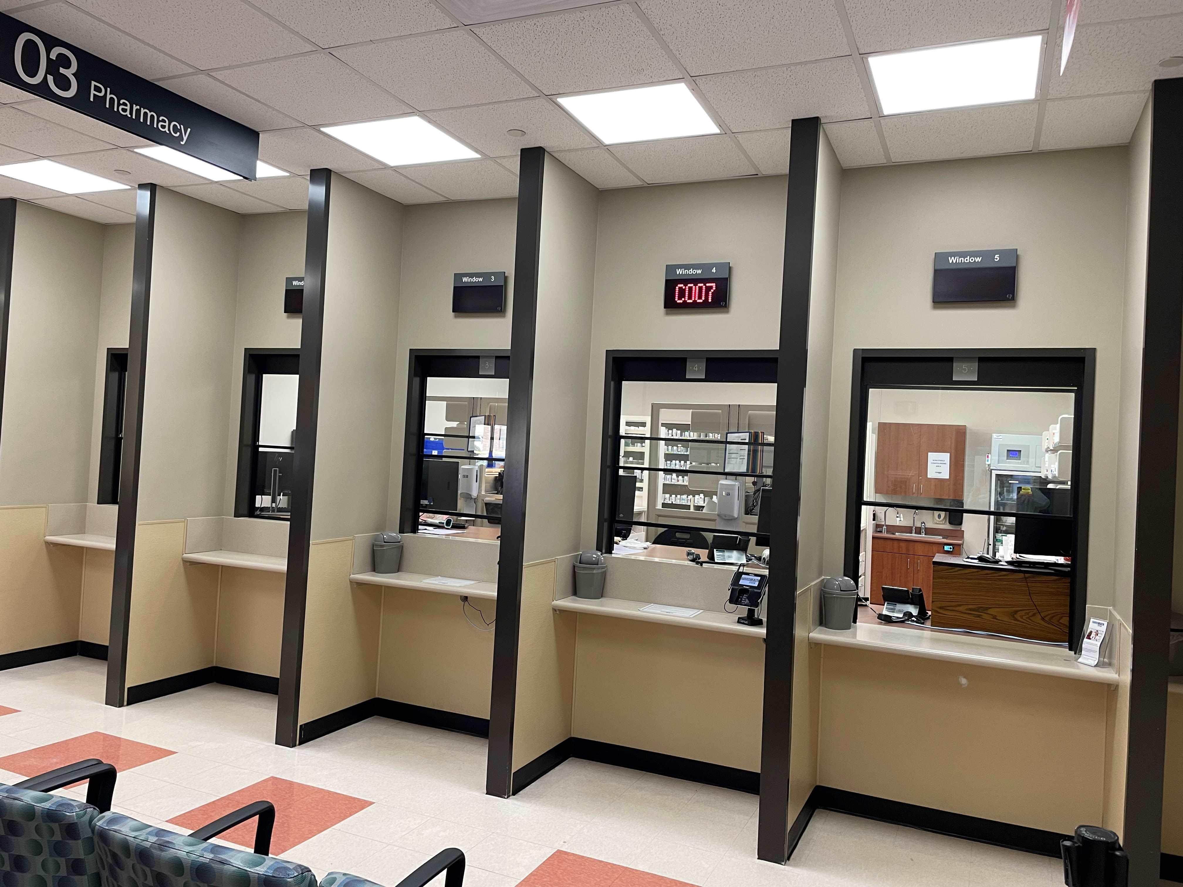 EA Squatty Lyons Pharmacy Image