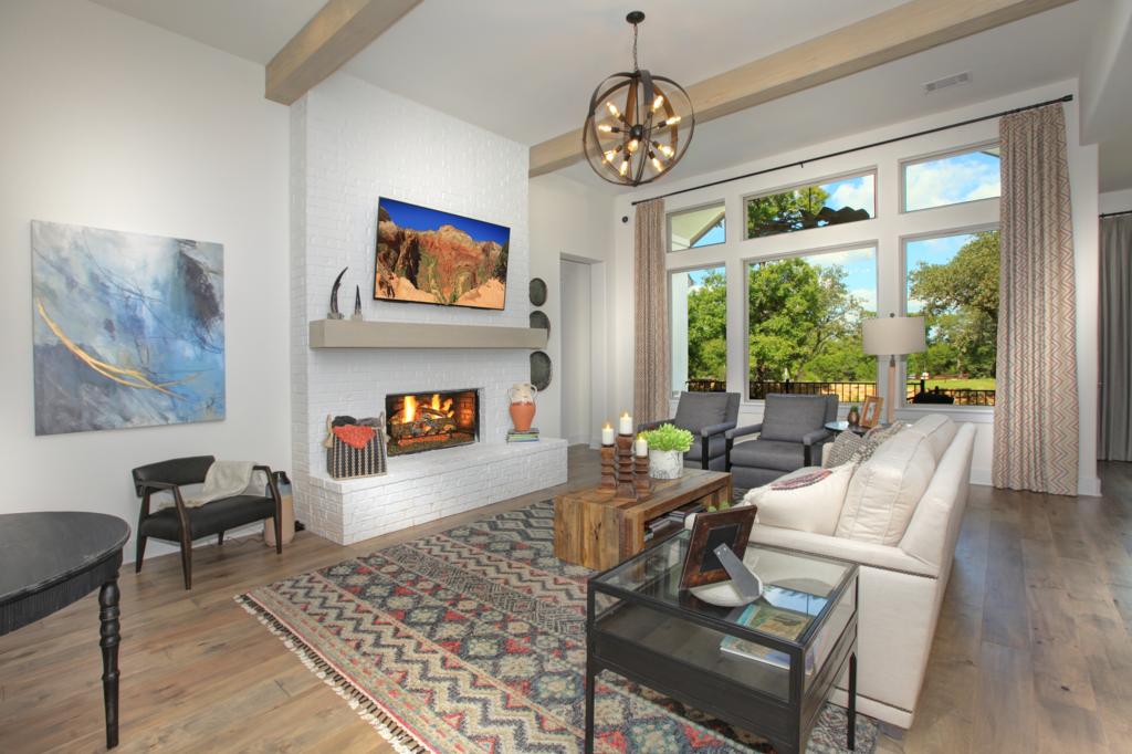 Drees Custom Homes at The Summit at Lake Travis Image