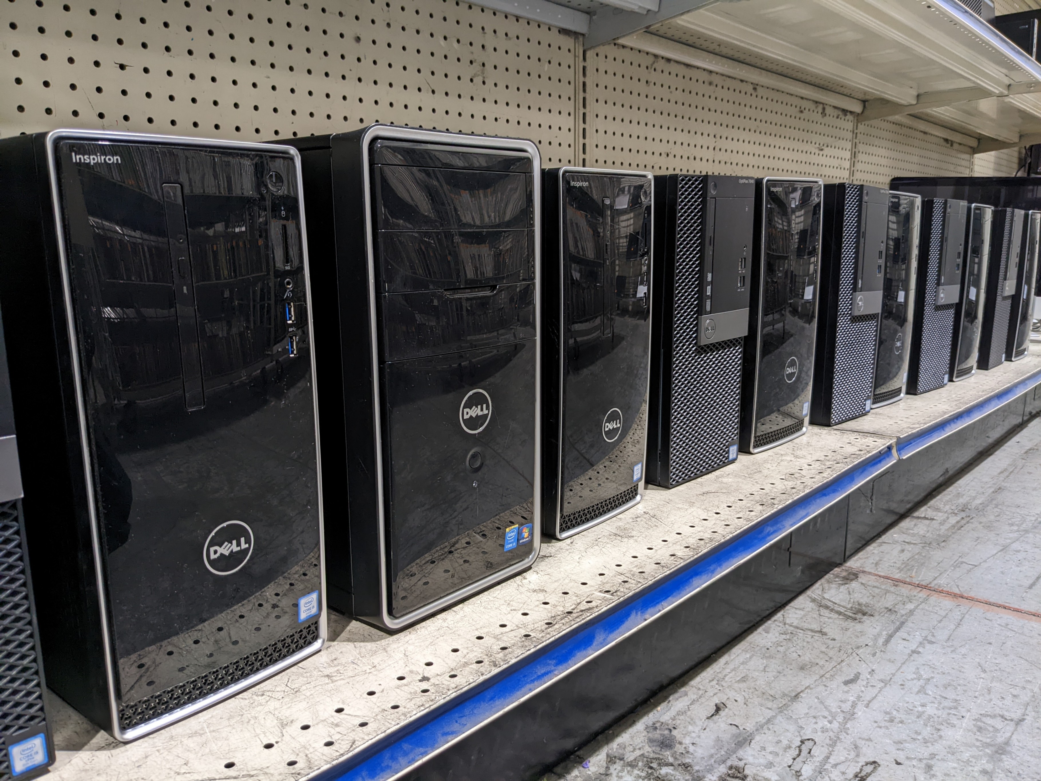 Goodwill of Central and Coastal Virginia E-Recycle Computer Store Image