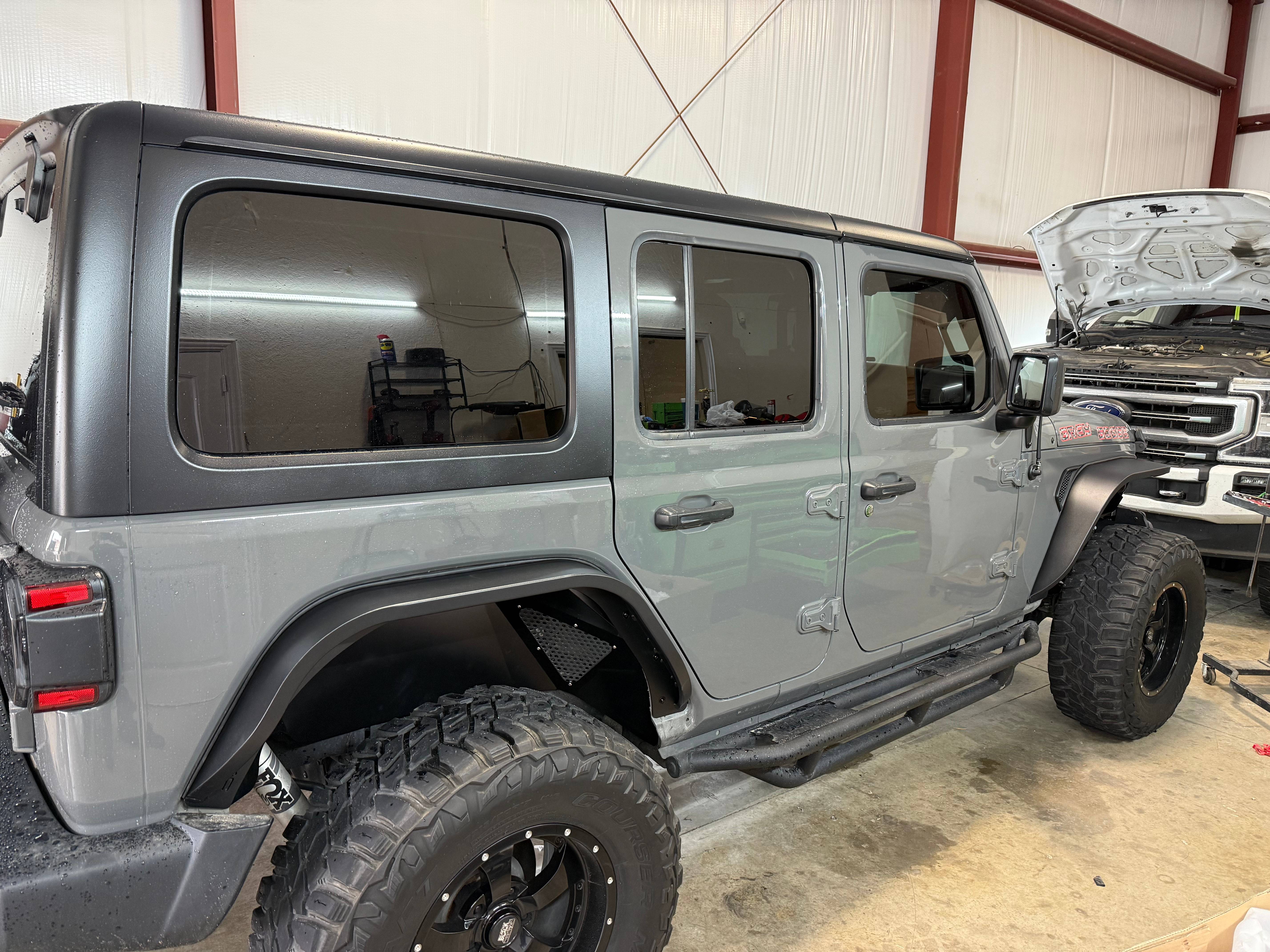 TX Truck &amp; Jeep Specialties Logo