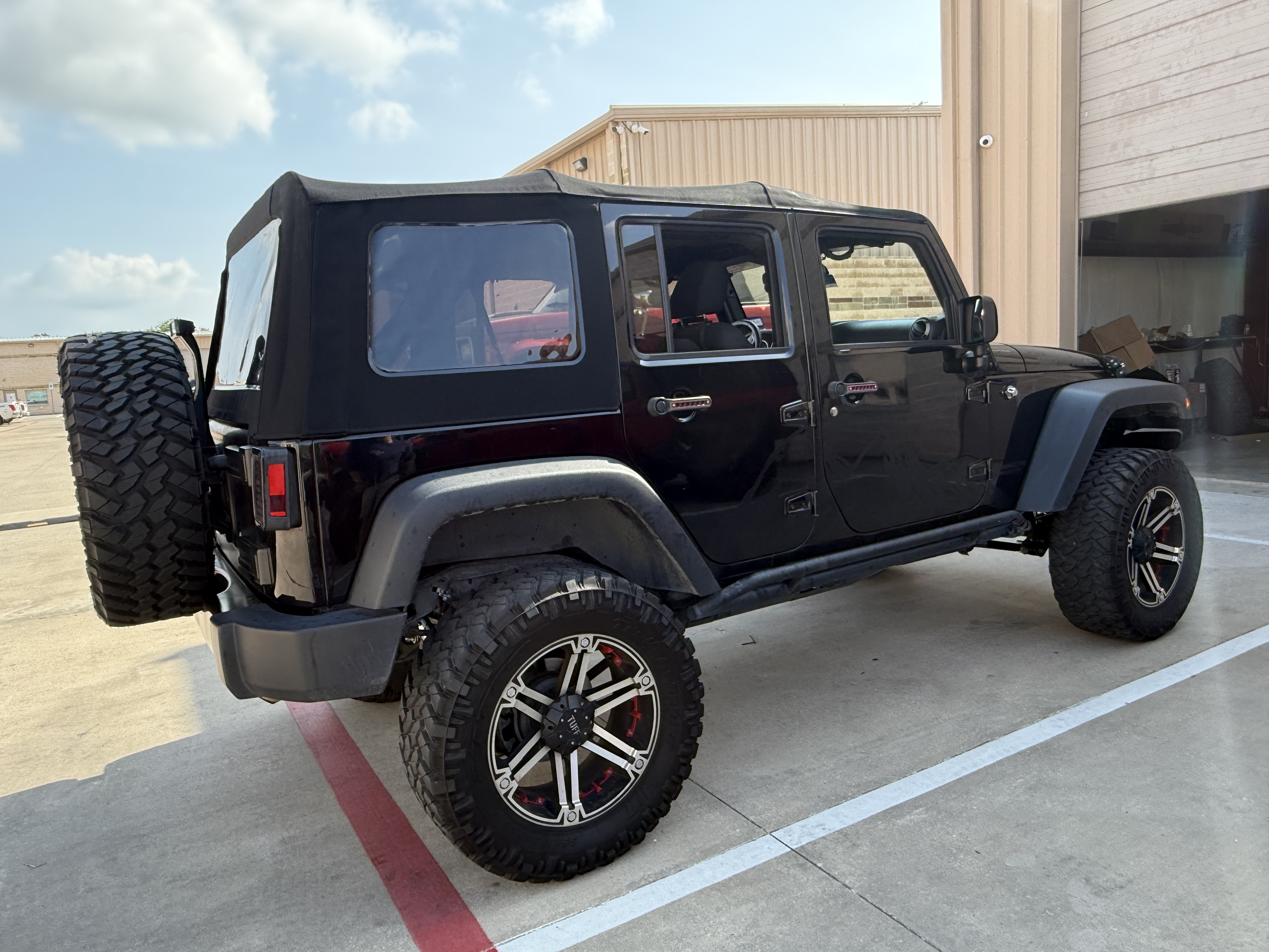 TX Truck & Jeep Specialties Image