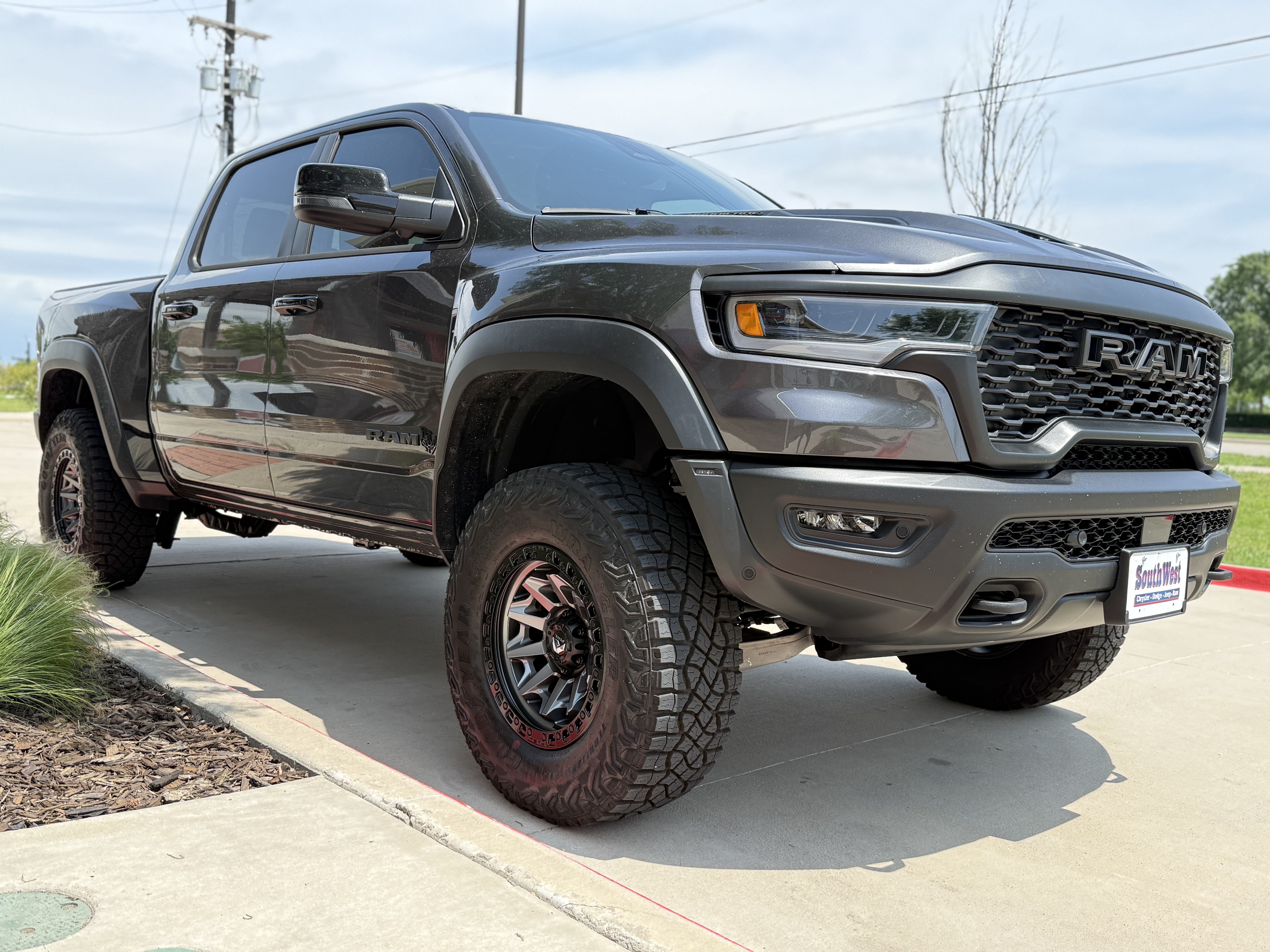 TX Truck & Jeep Specialties Image