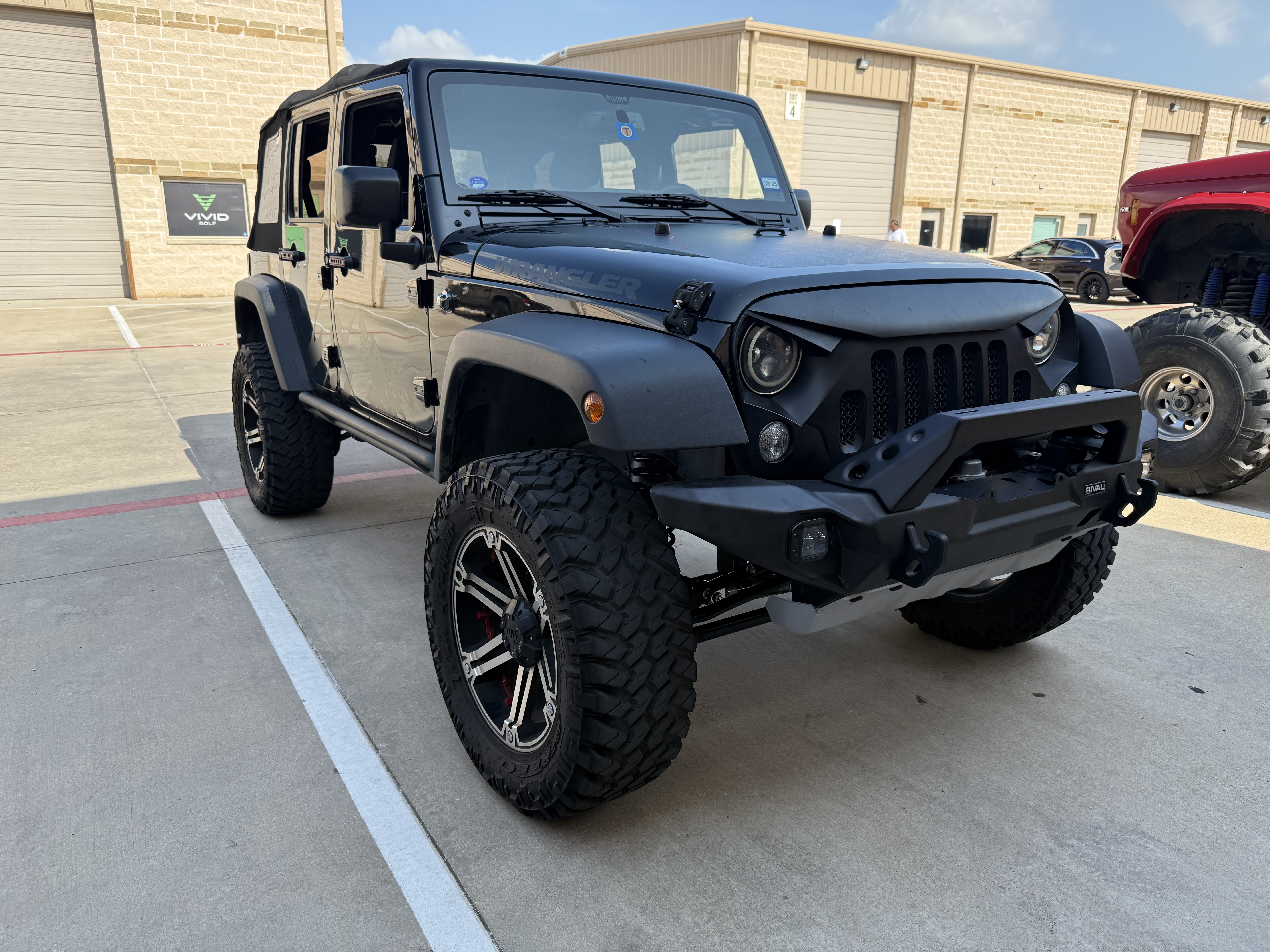 TX Truck & Jeep Specialties Image