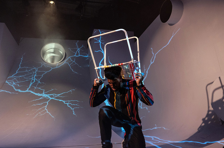 Darryl V. Jones Image