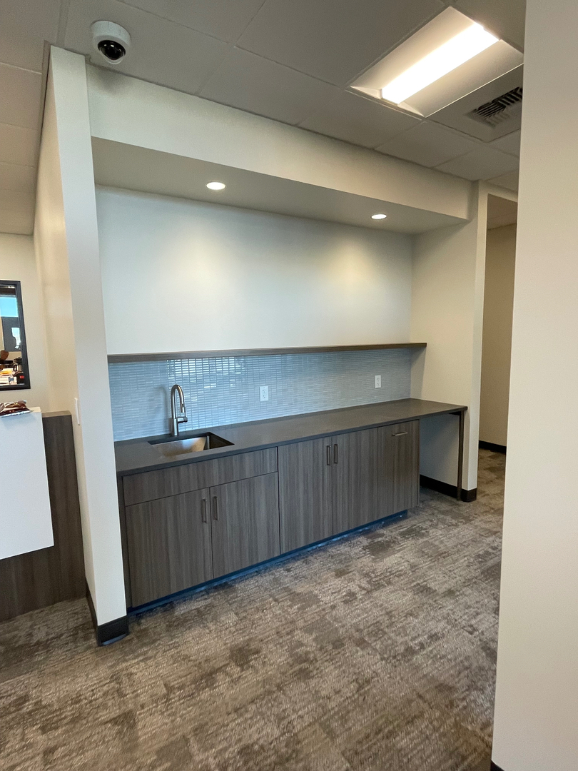 Lights Out Electric Image