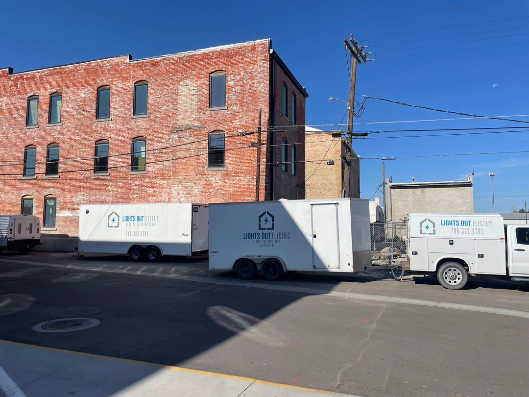 Lights Out Electric Image