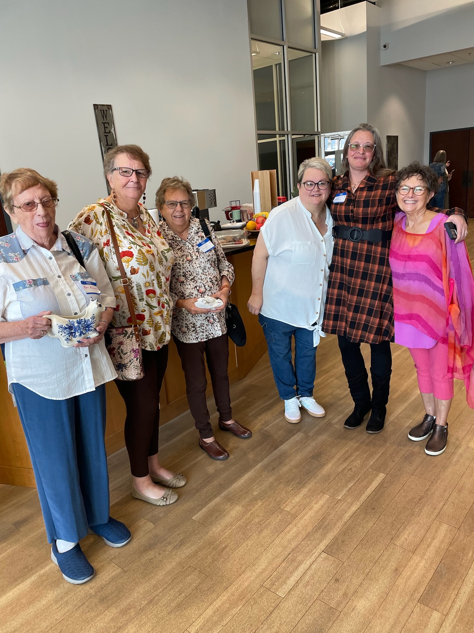 Lake Shores Church Image