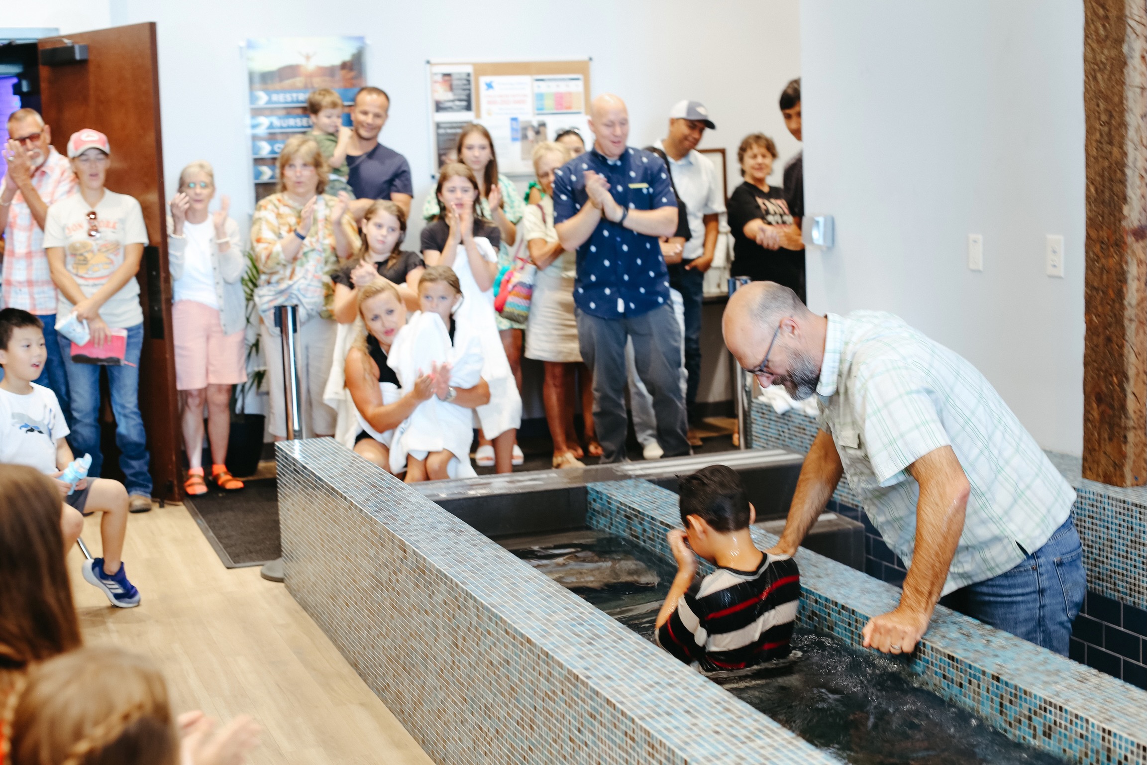 Lake Shores Church Image