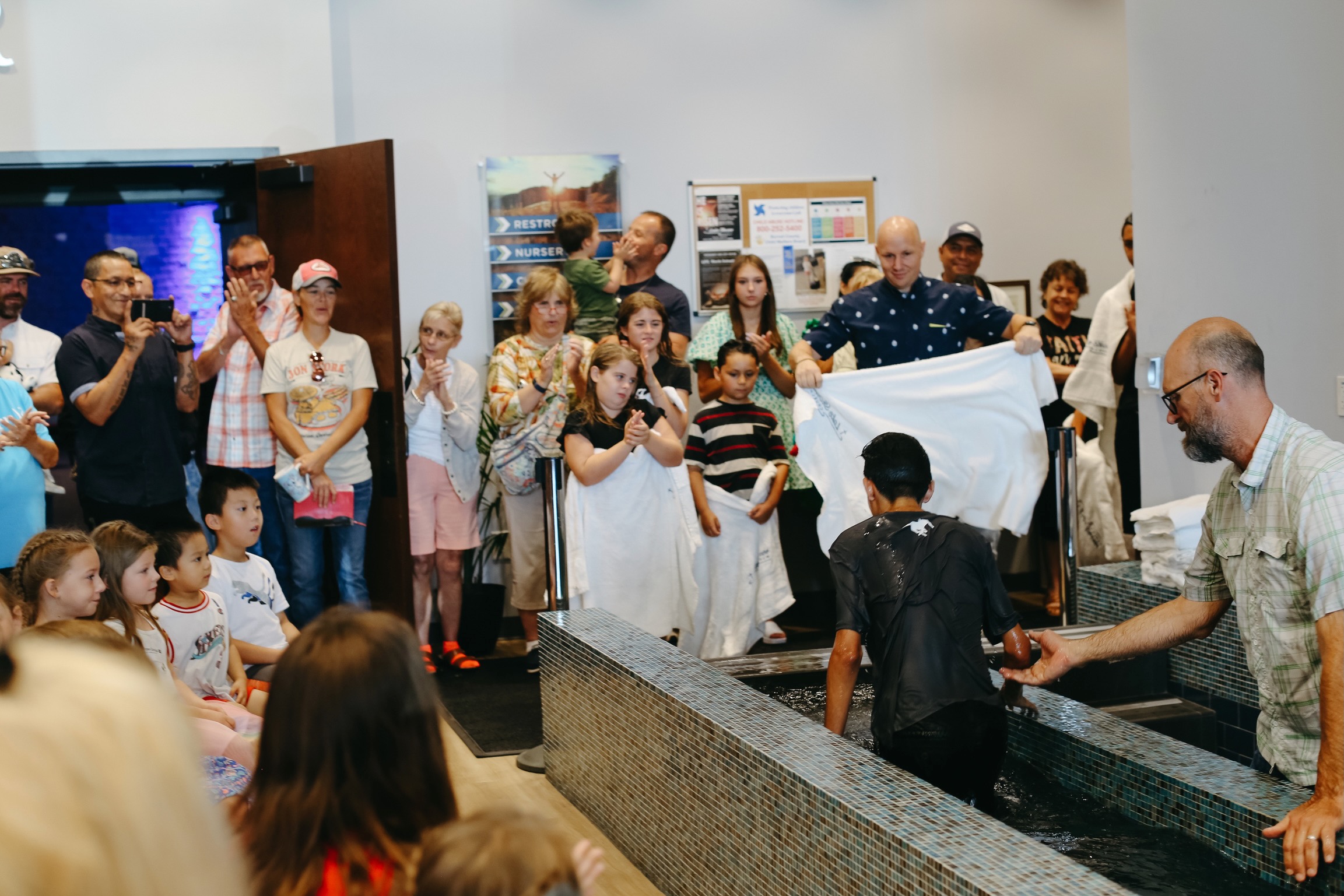 Lake Shores Church Image