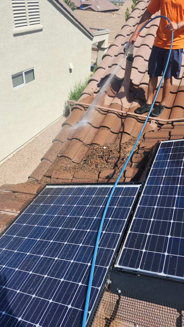 Barron's Solar Wash Company - Solar Panel Cleaning and Pigeon Proofing Image