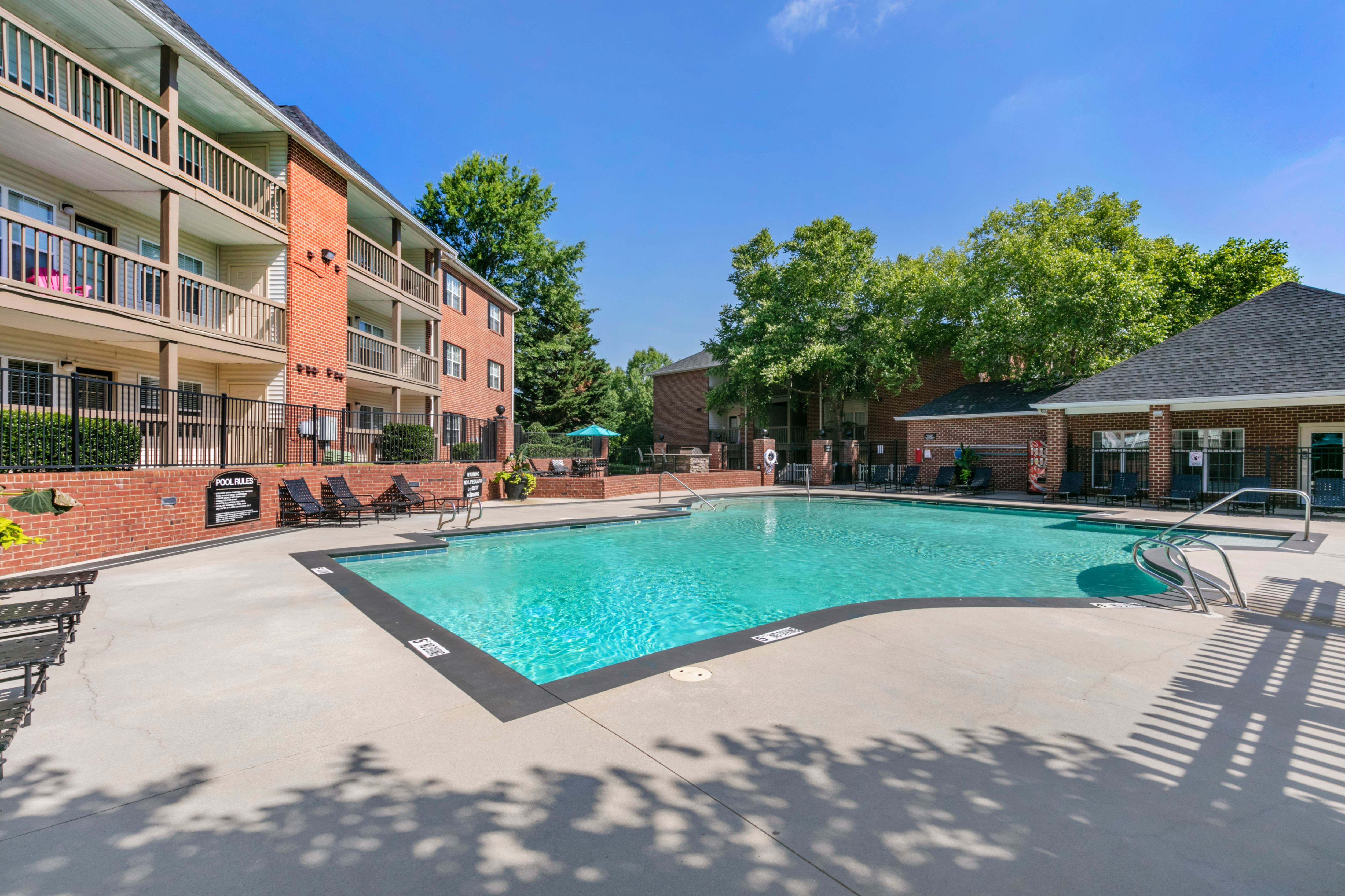 Deep River Pointe Apartments - High Point, NC