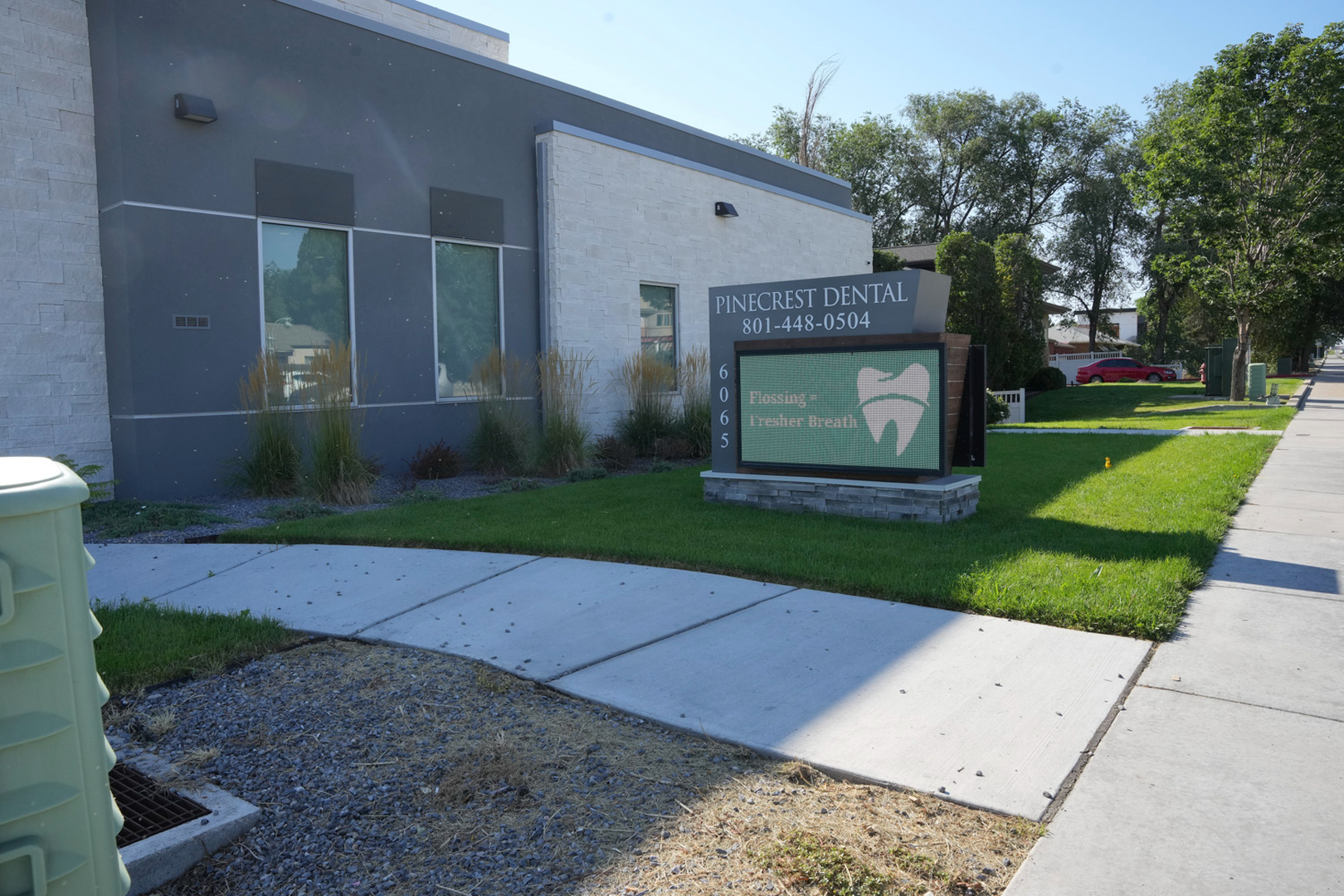 Dr. Tyler Williams: Pinecrest Dental Functional Dentistry, Implants and Biomimetic Bonding Image