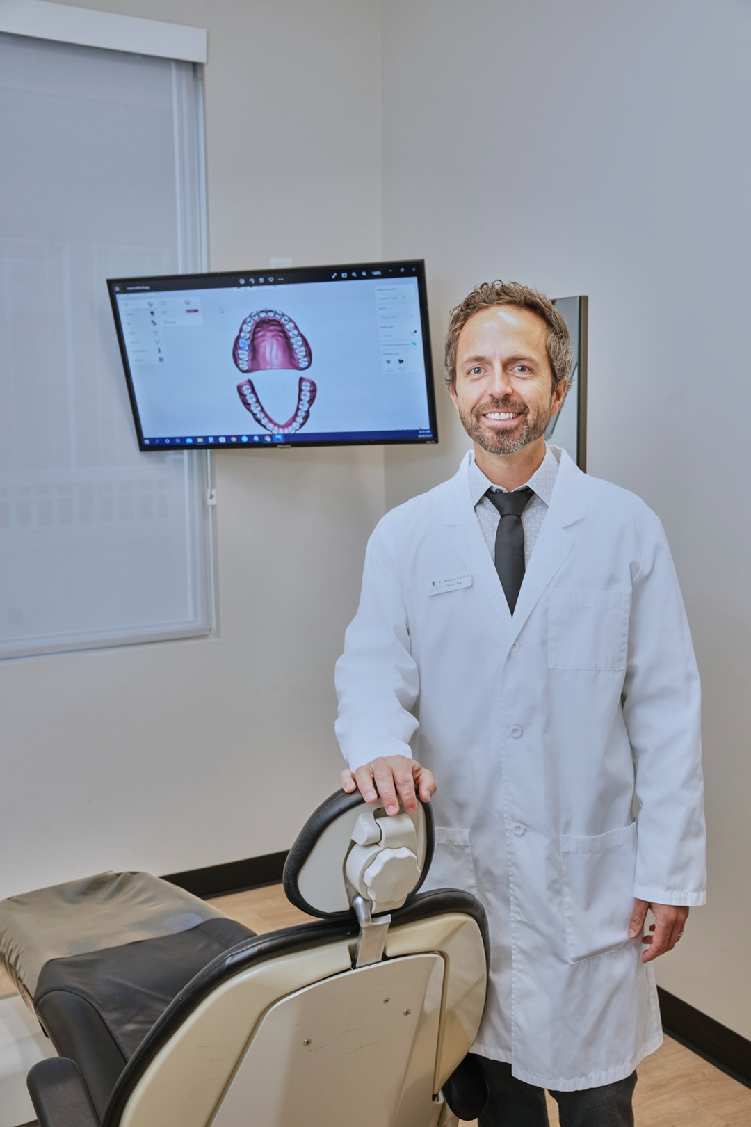 Dr. Tyler Williams: Pinecrest Dental Functional Dentistry, Implants and Biomimetic Bonding Image