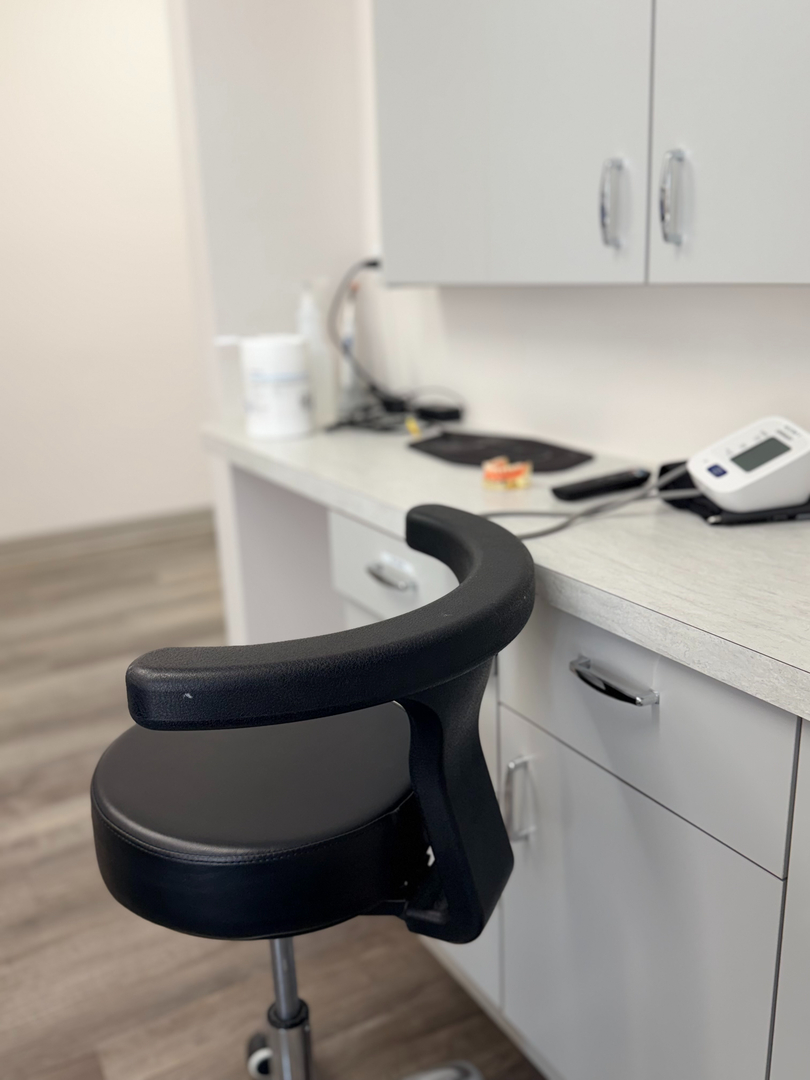 AZ Dentist - 1st Classic Dental Image