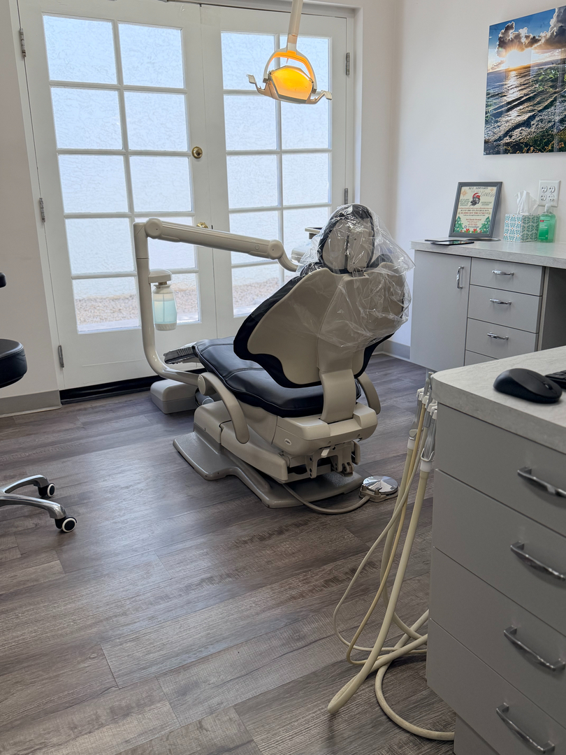 AZ Dentist - 1st Classic Dental Image