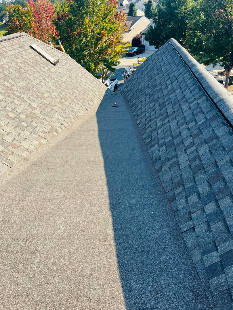Super Roofing Company Image