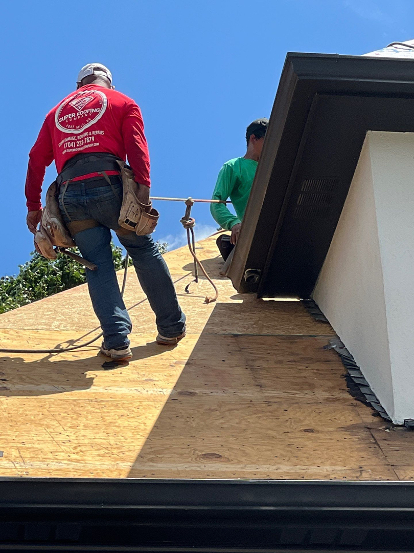 Super Roofing Company Image