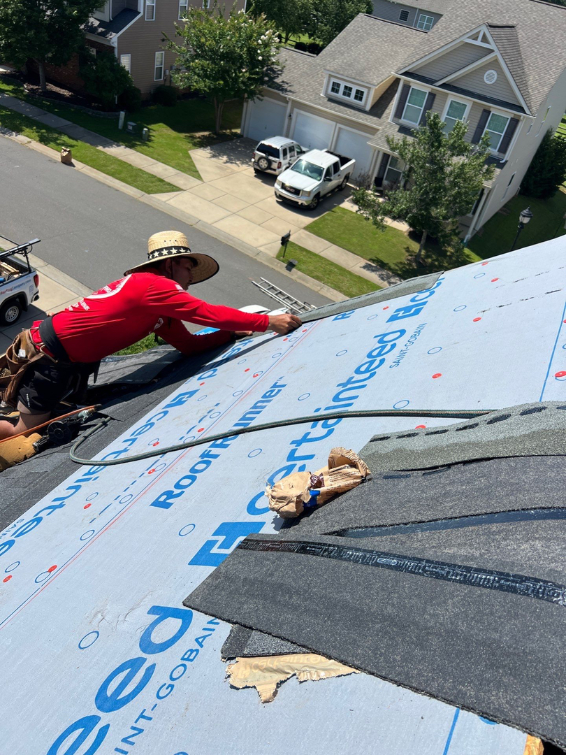 Super Roofing Company Image