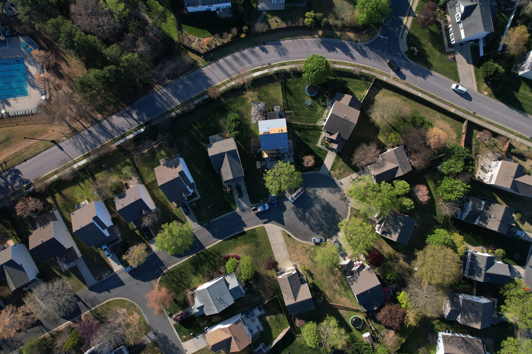 Super Roofing Company Image