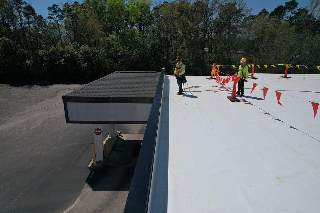 Super Roofing Company Image