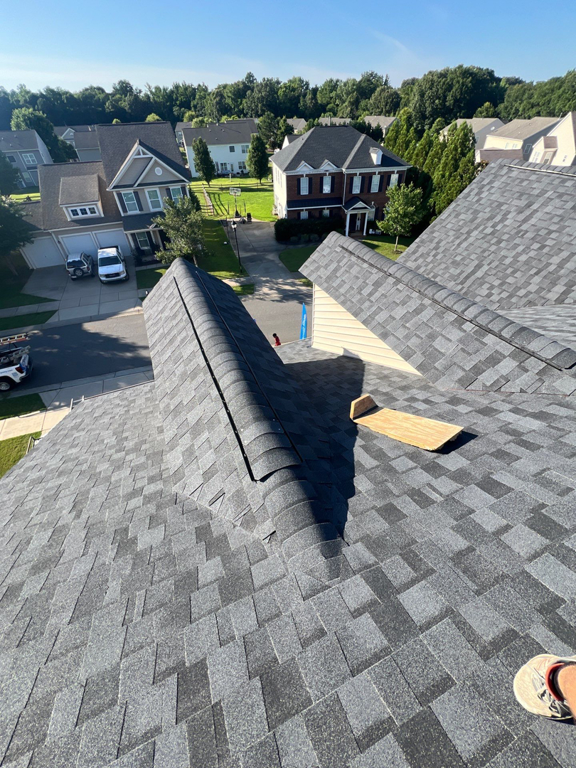 Super Roofing Company Image