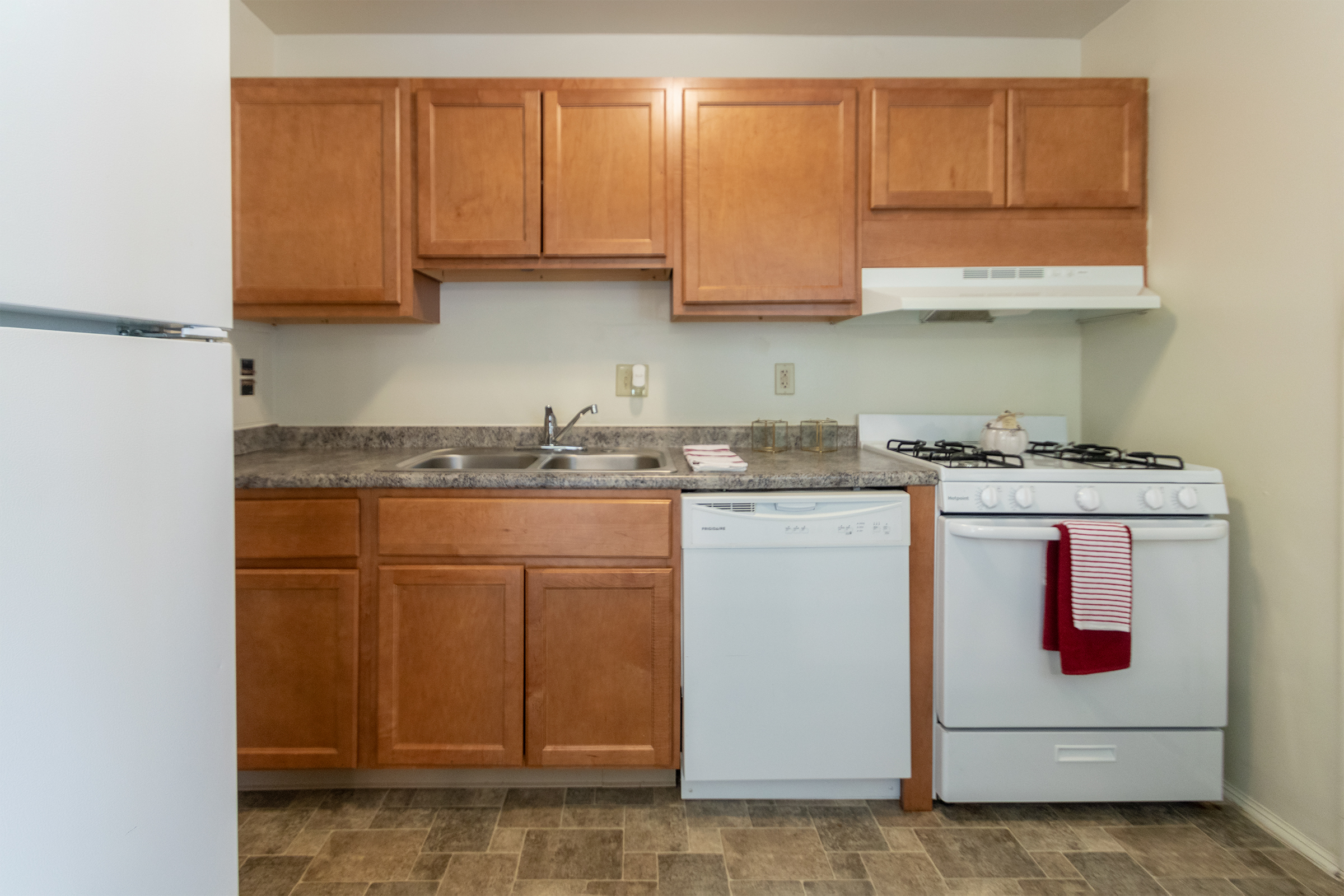 Lake of the Woods Apartments Image