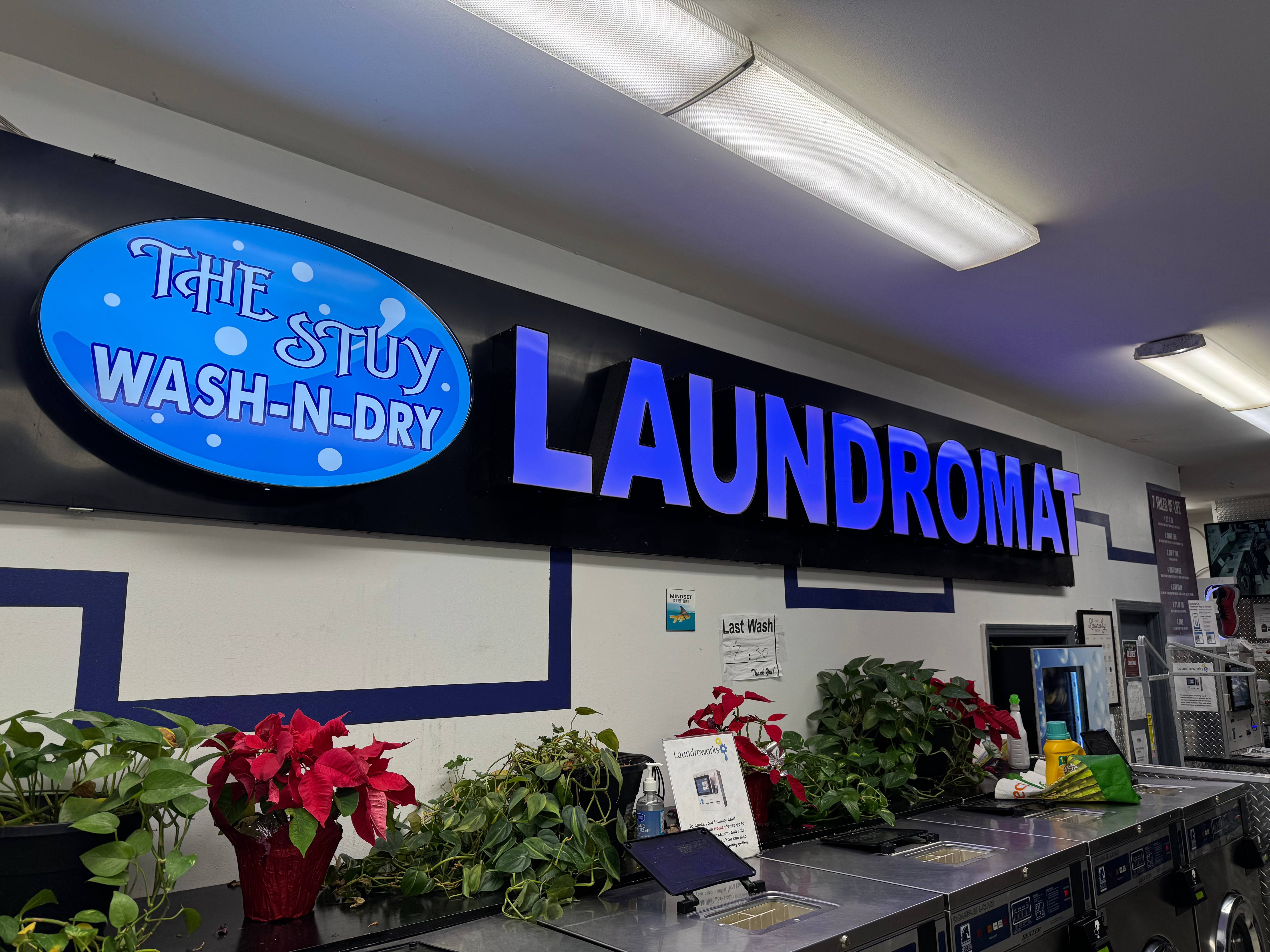 Stuy Wash N Dry Image