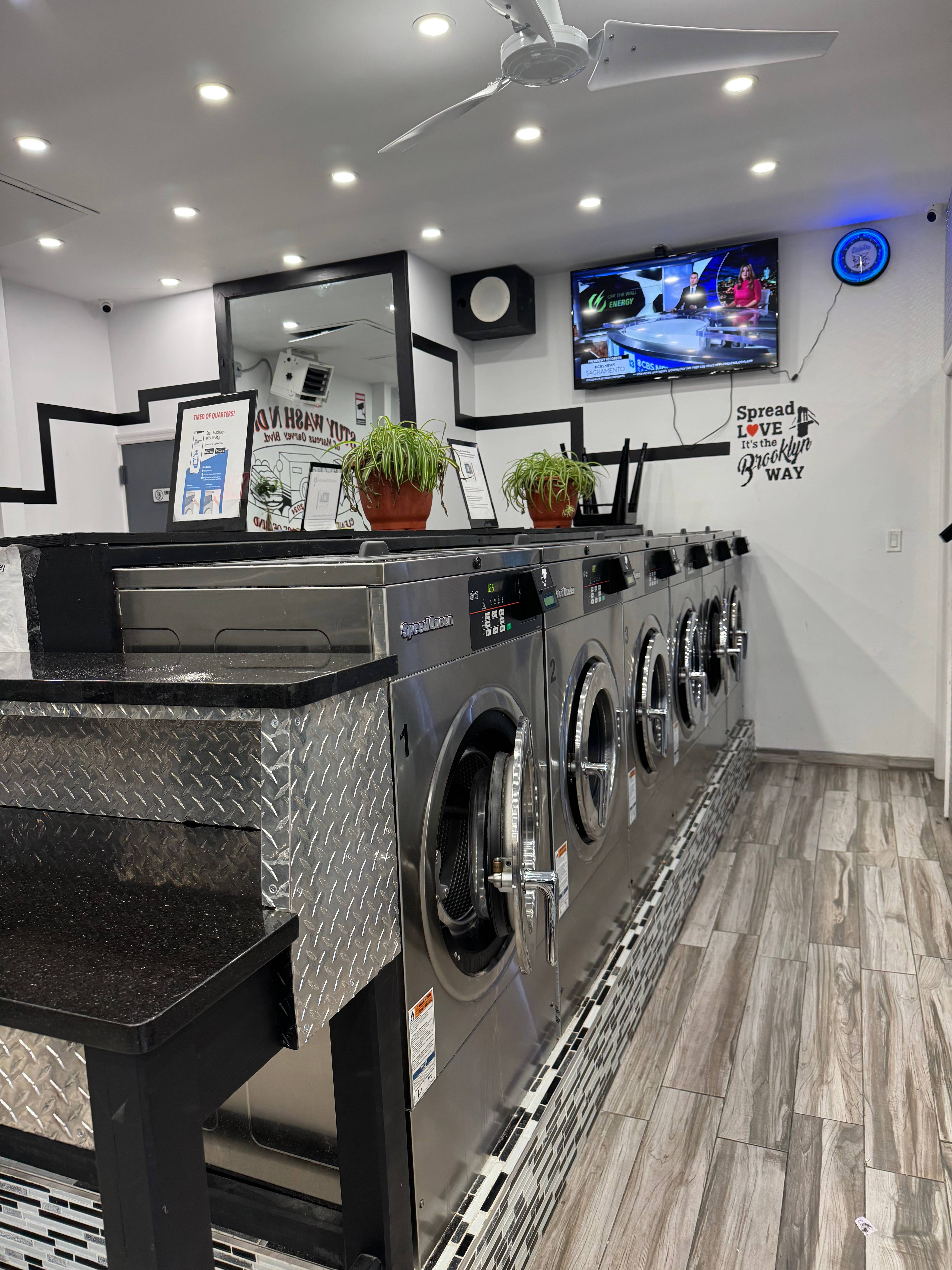 Stuy Wash N Dry Image