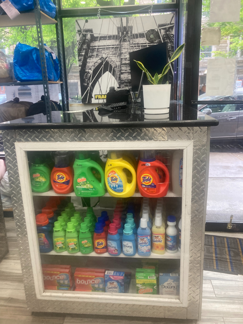 Stuy Wash N Dry Image