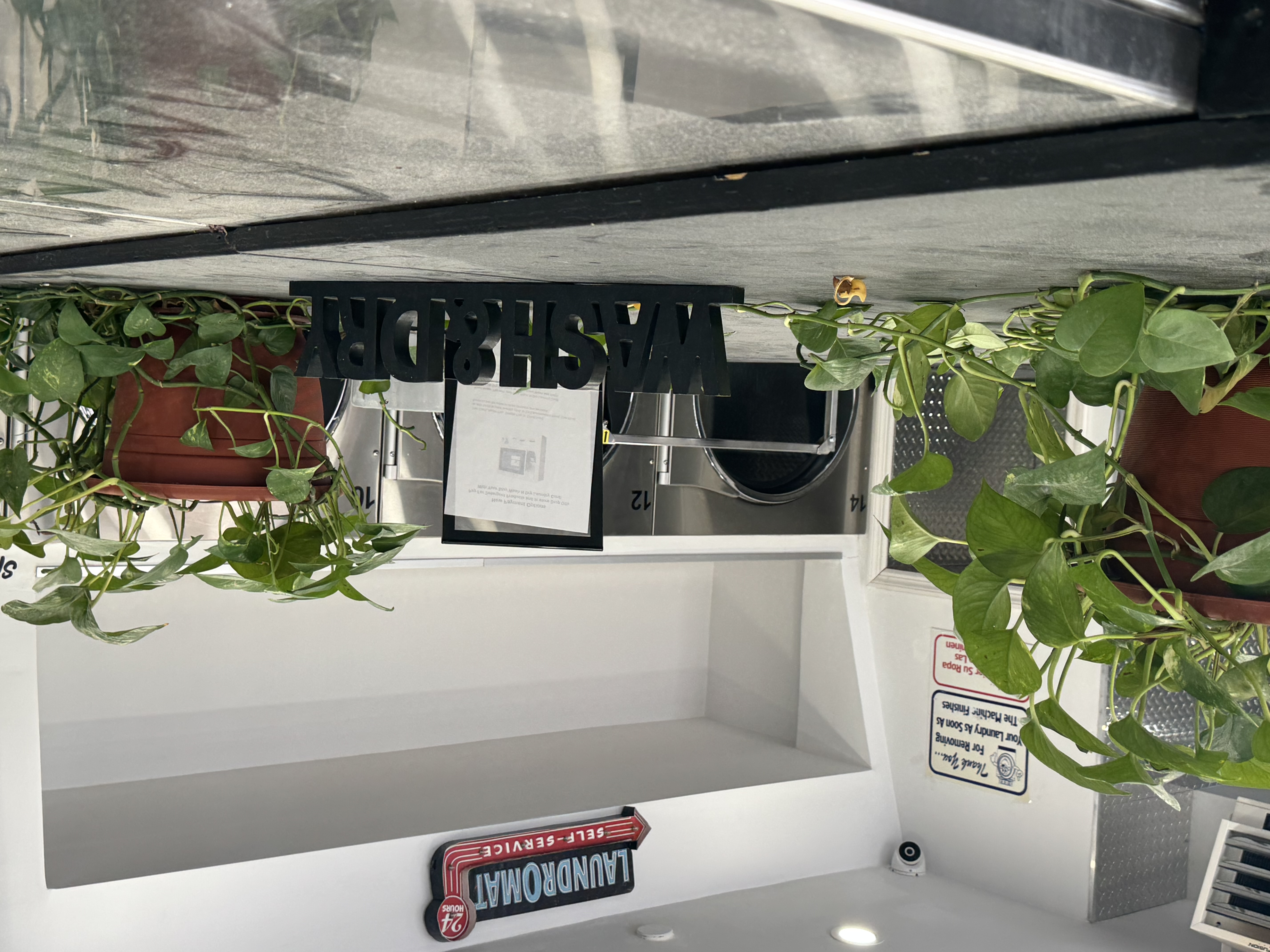 Stuy Wash N Dry Image