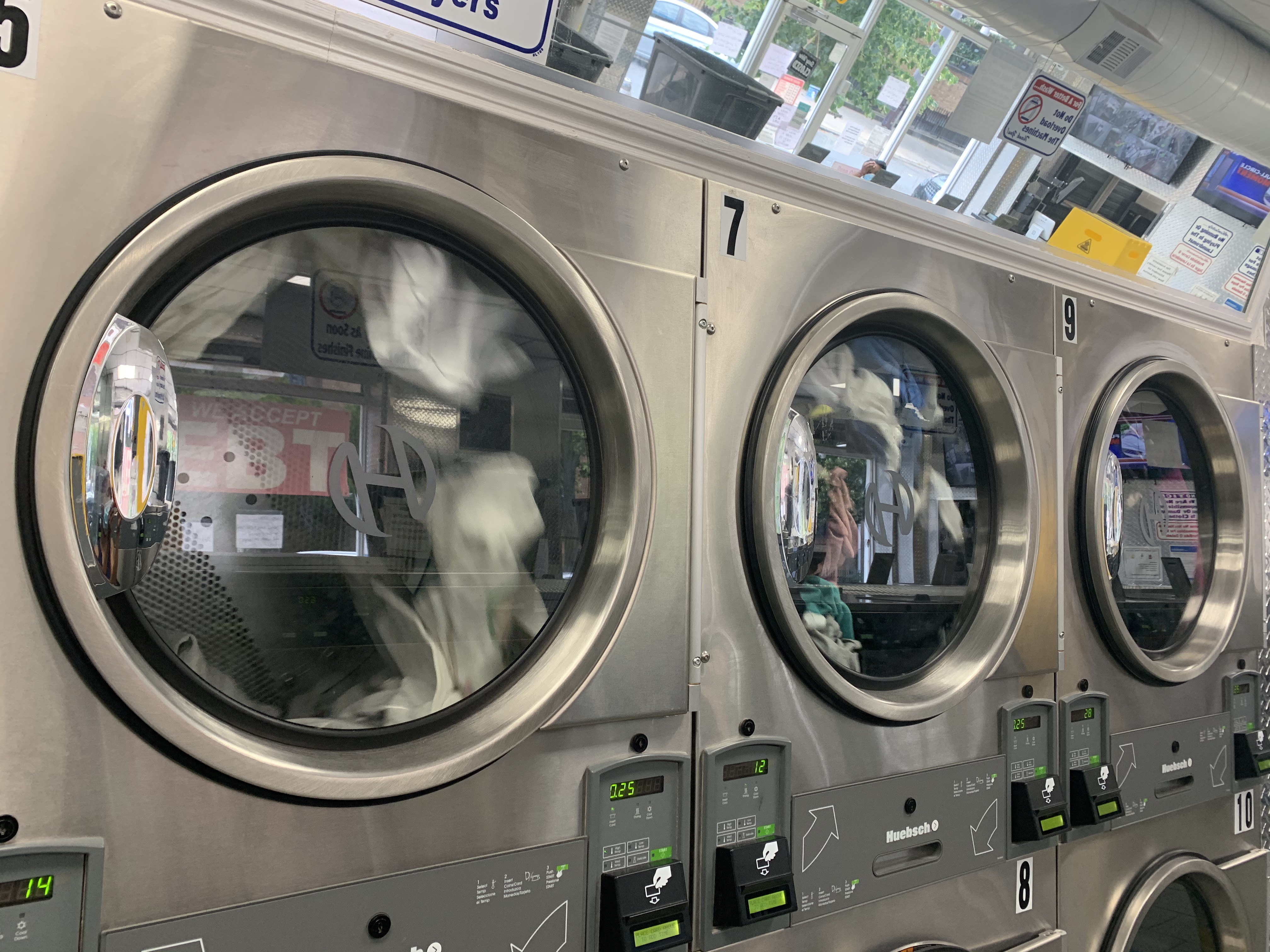 Stuy Wash N Dry Image