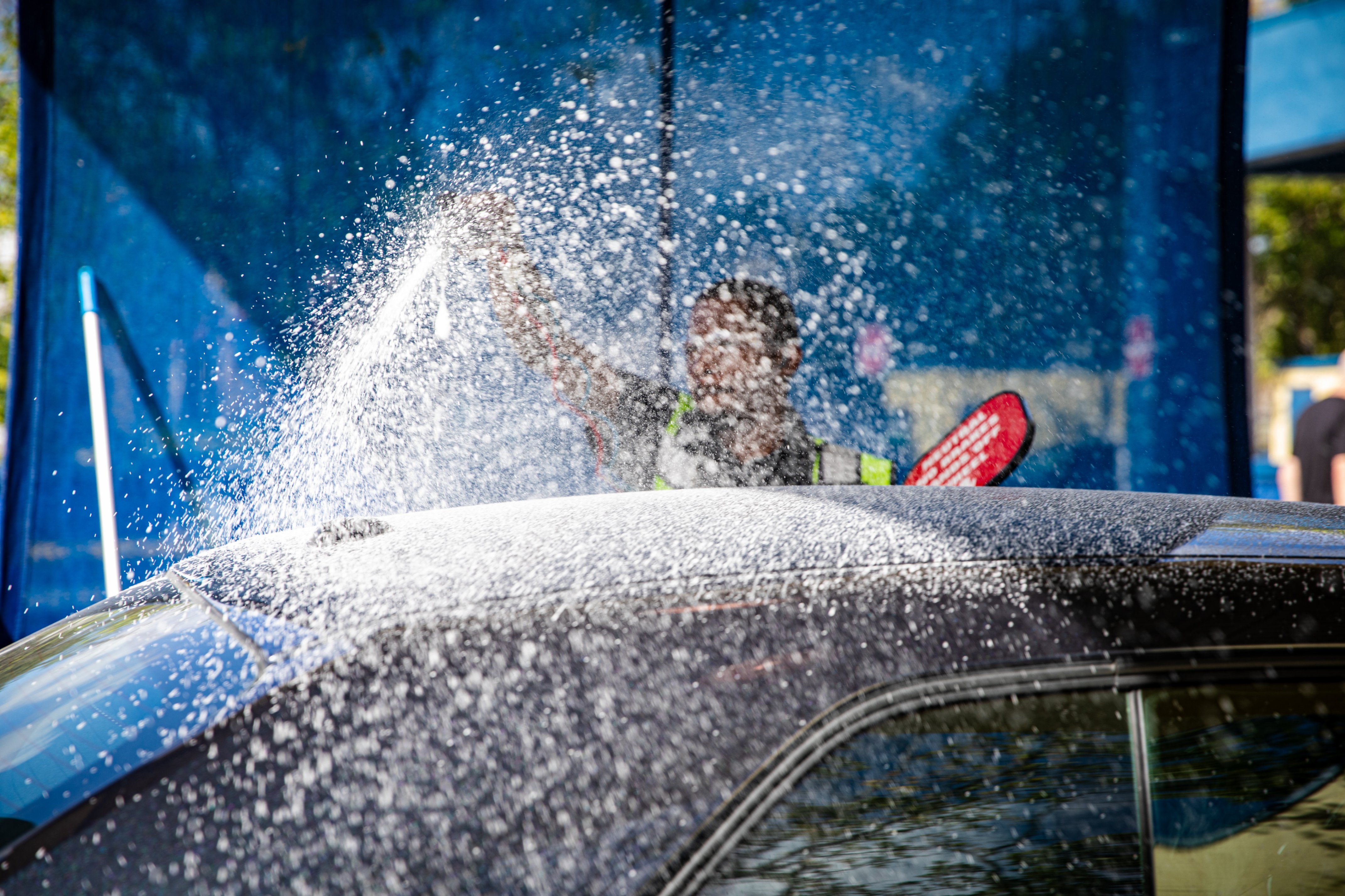 Finish Line Car Wash Image