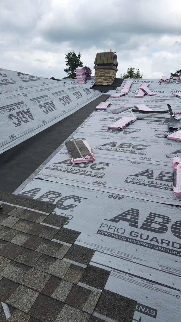 Heritage Roofing & Repair Image