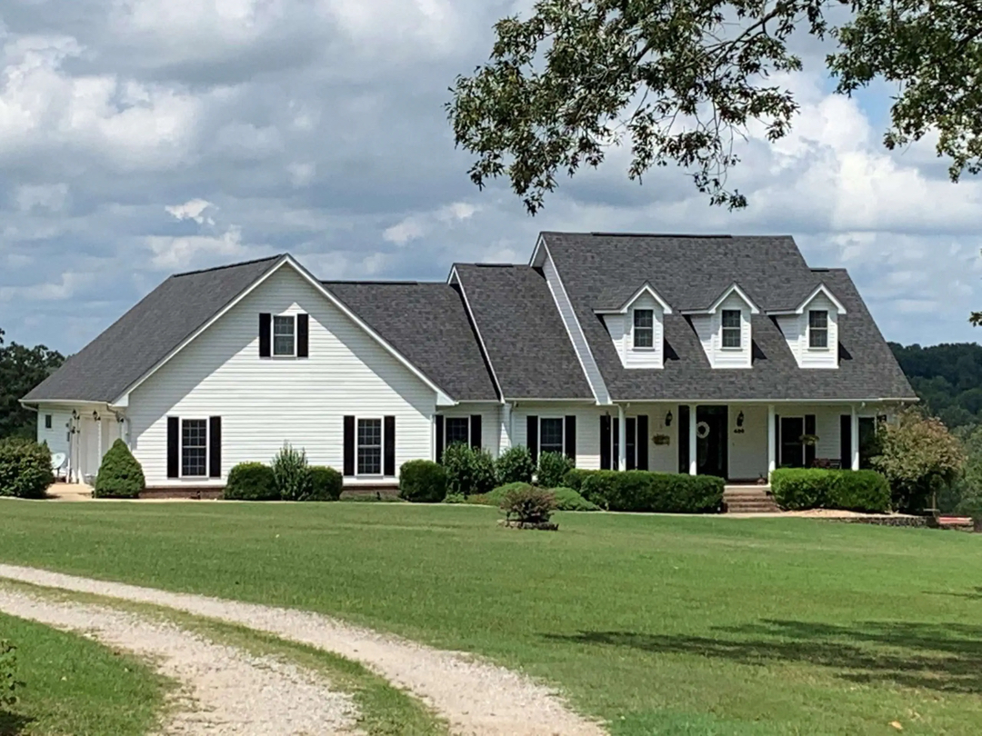 Heritage Roofing & Repair Image