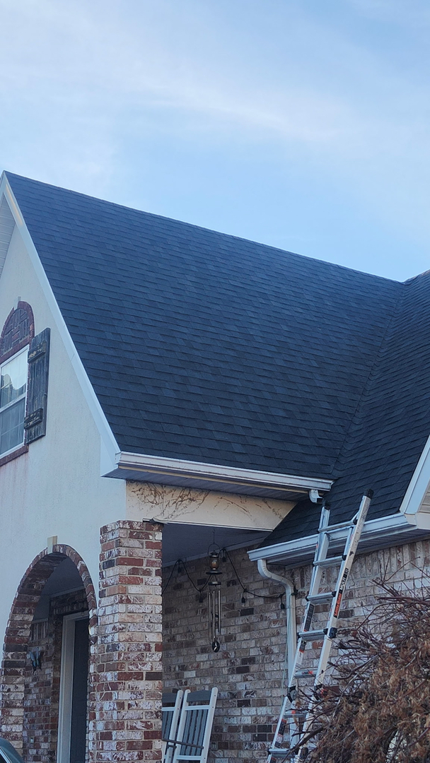 Heritage Roofing & Repair Image
