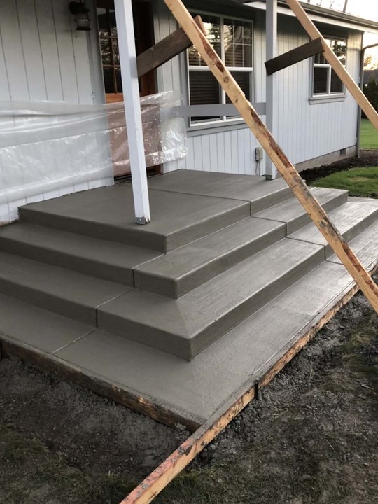 Royal Concrete Image