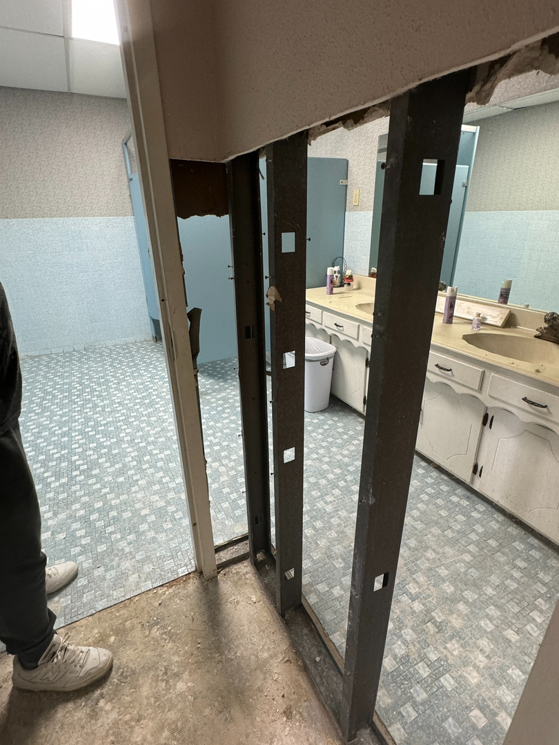 12 Stones Roofing & Construction Image