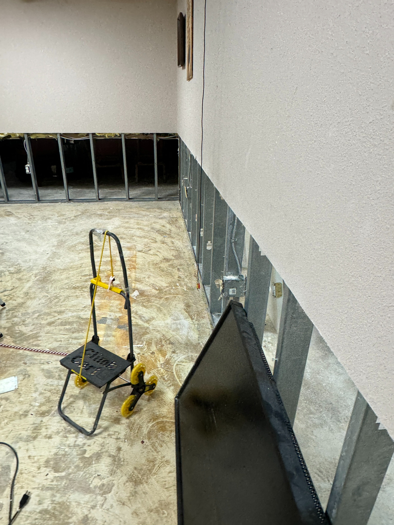 12 Stones Roofing & Construction Image