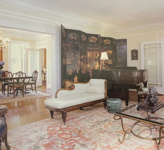 The Velvet Pug Antiques & Interiors Image