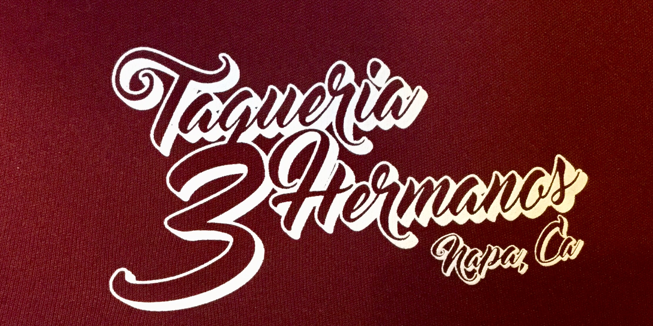 Taqueria 3 Hermanos Logo