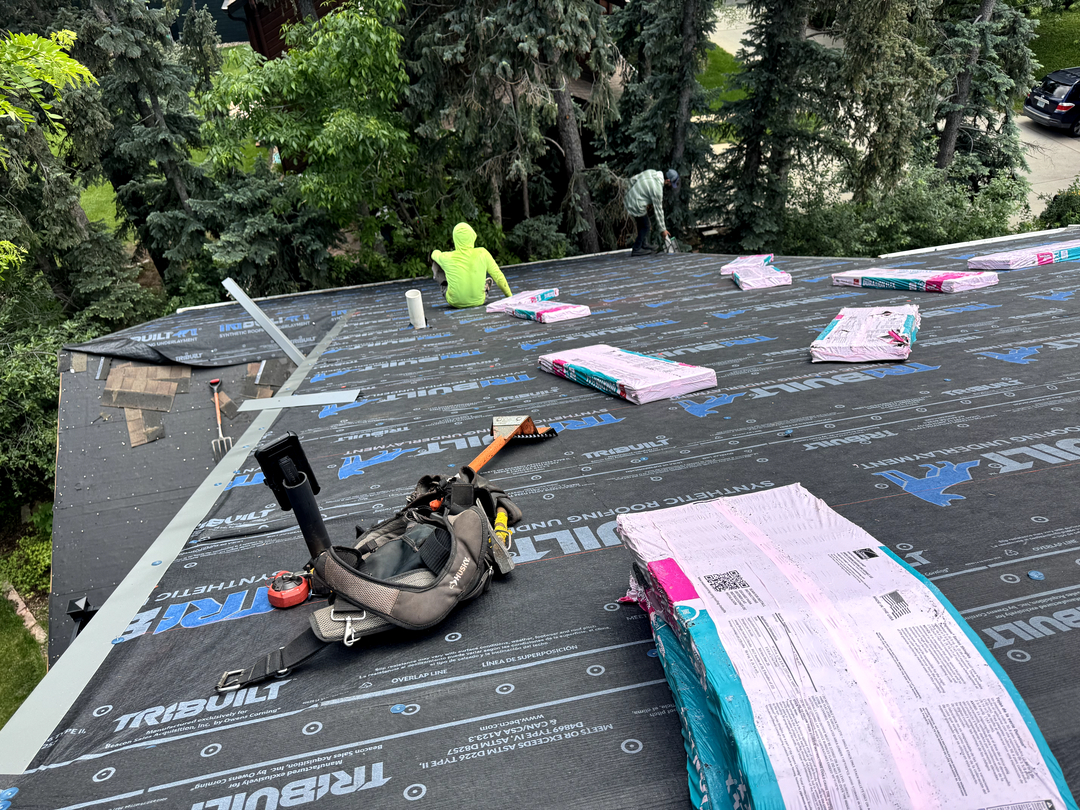 Reel Roofing Image