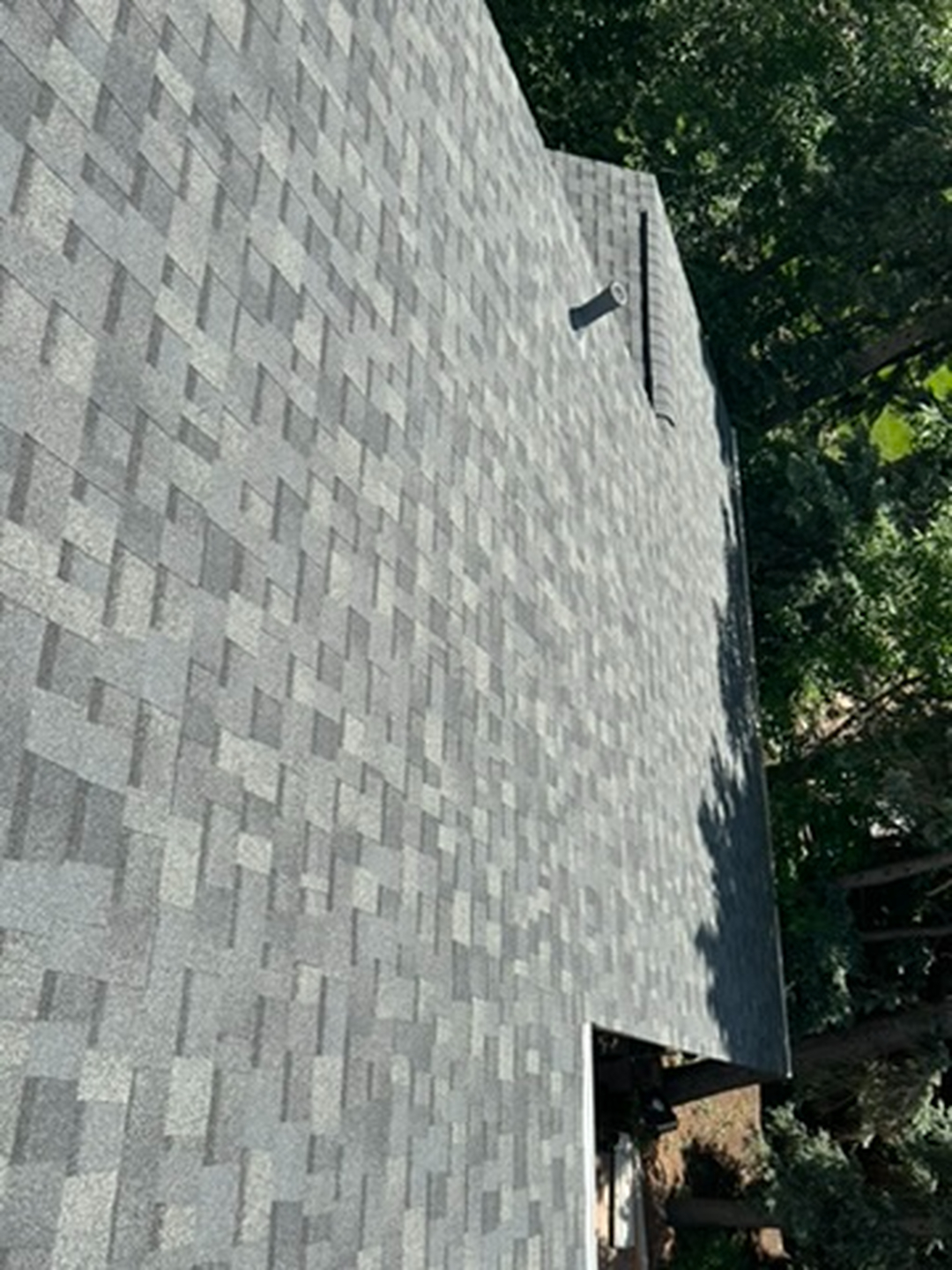 Reel Roofing Image
