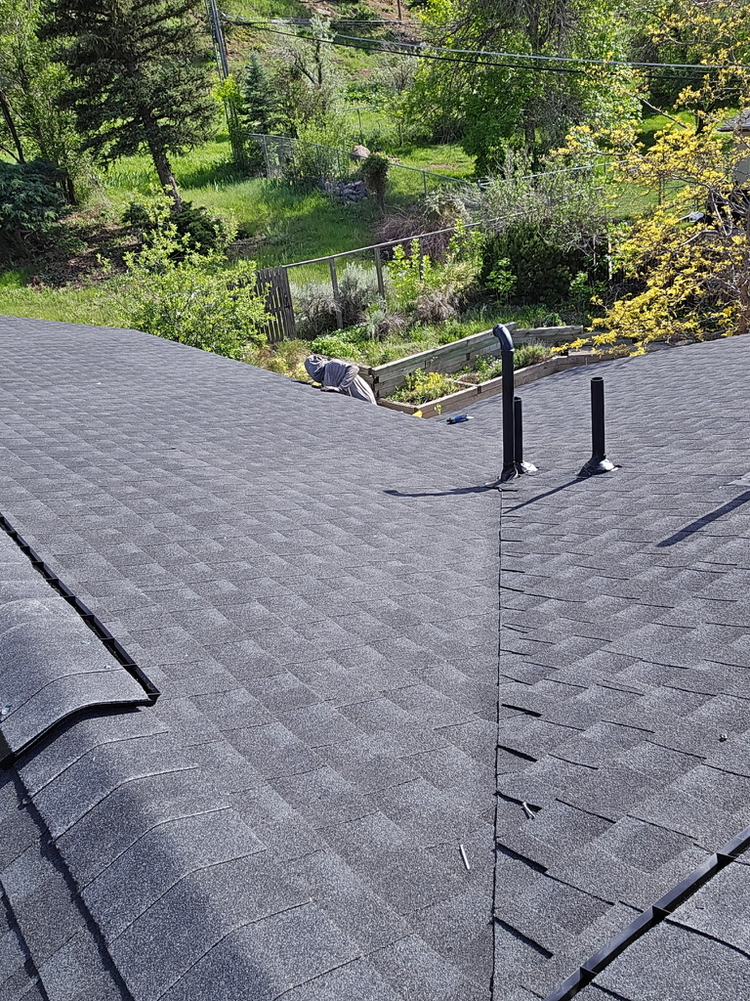 Reel Roofing Image